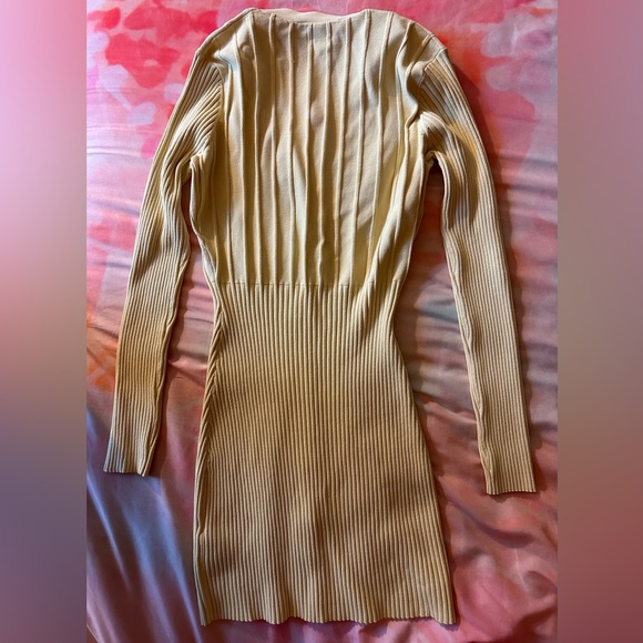 Frame - Long Rib Cardi in Butter - Picture 5 of 6